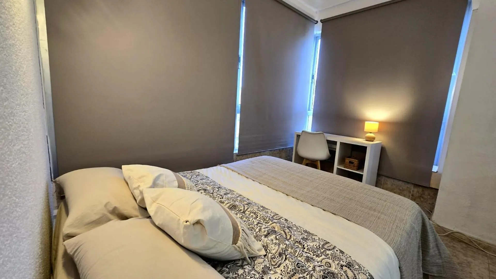 La Colina Estudio Vistas Y Piscina トレモリノス アパート