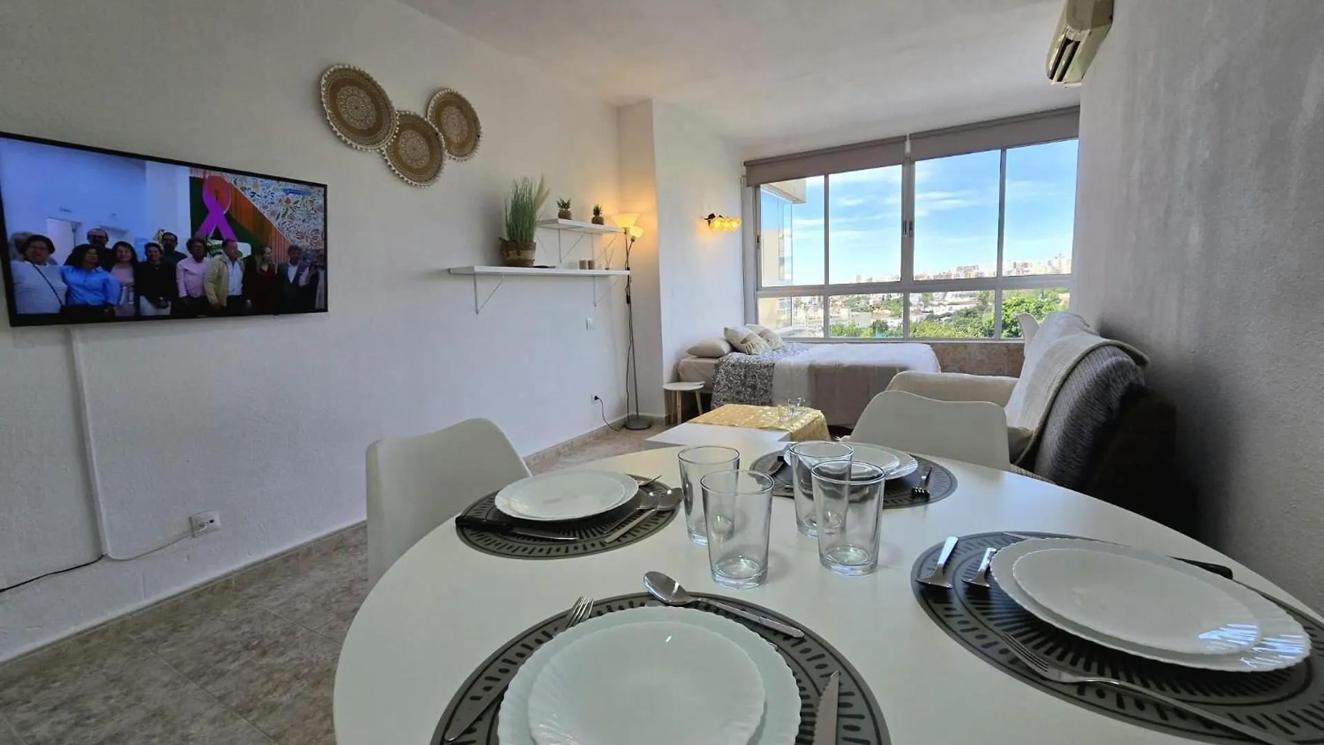 La Colina Estudio Vistas Y Piscina Torremolinos Apartment