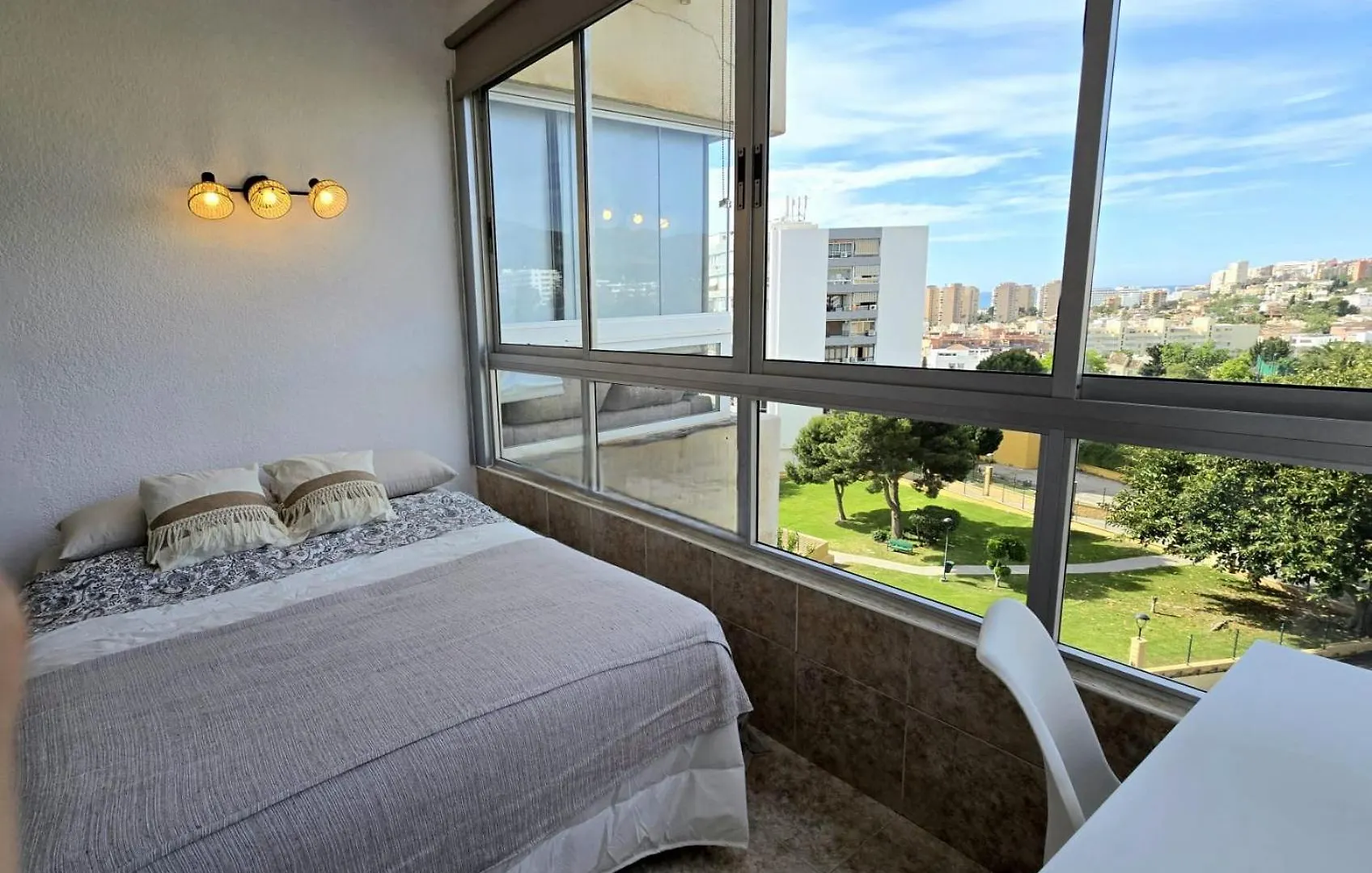 La Colina Estudio Vistas Y Piscina Torremolinos Apartment