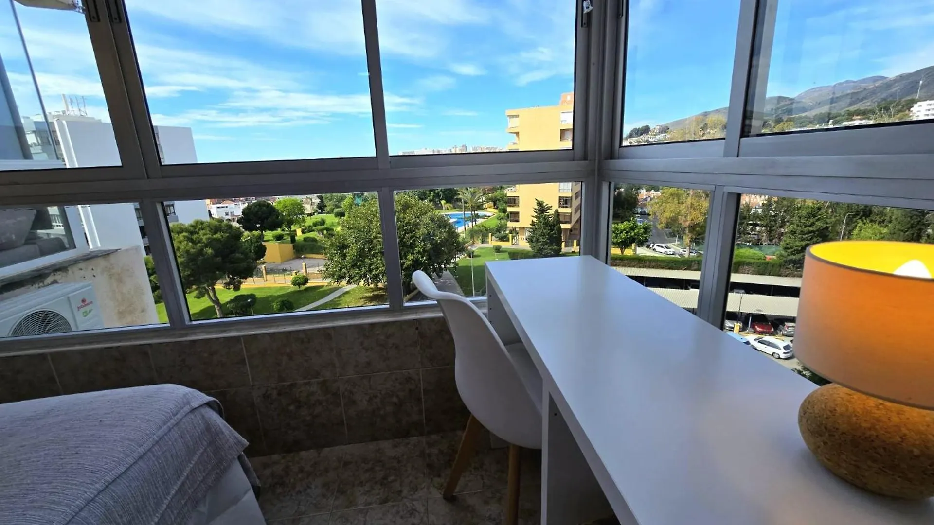 La Colina Estudio Vistas Y Piscina Torremolinos Apartment